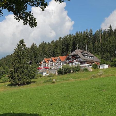 Jufa Hotel Schwarzwald Lenzkirch Esterno foto