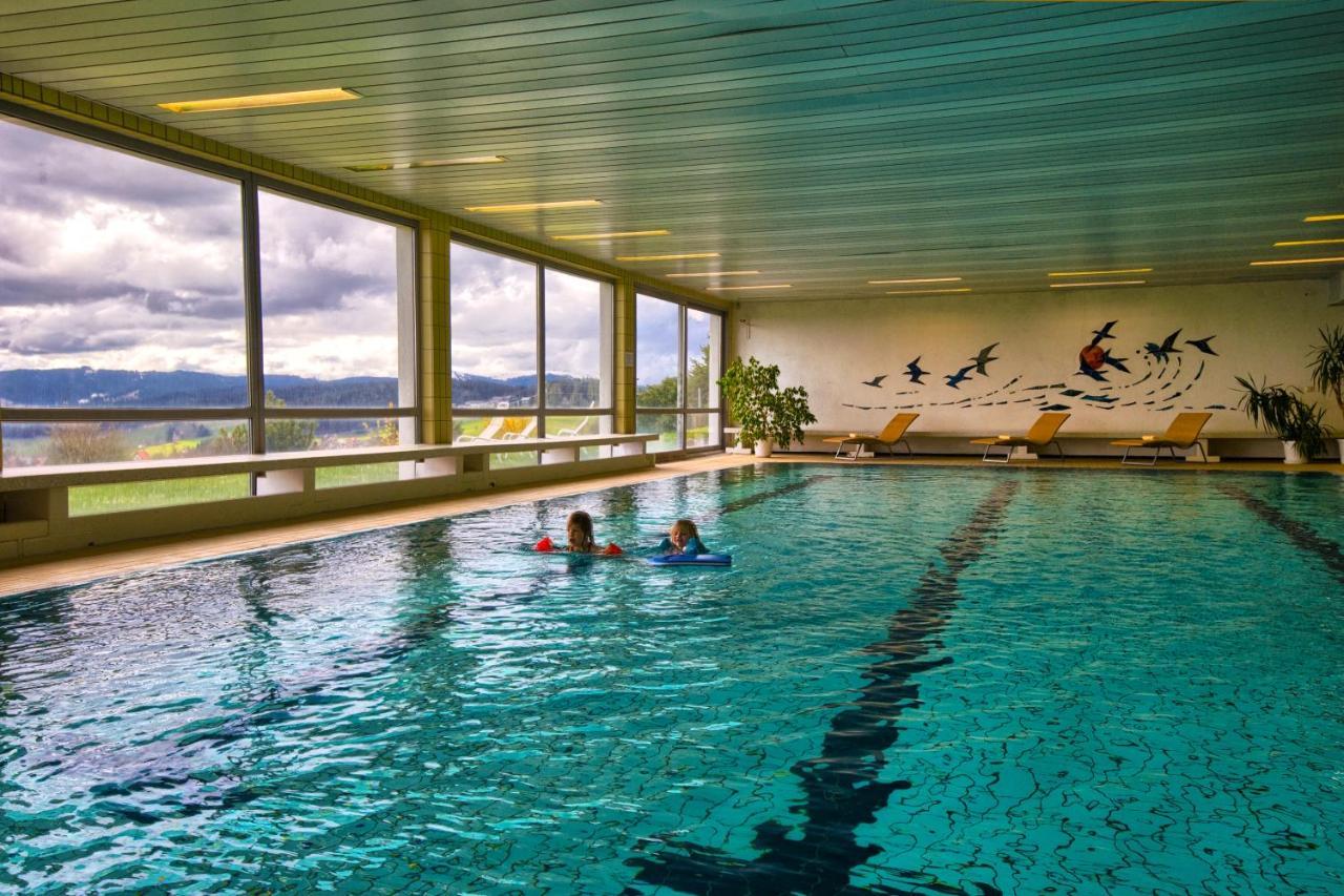 Jufa Hotel Schwarzwald Lenzkirch Esterno foto